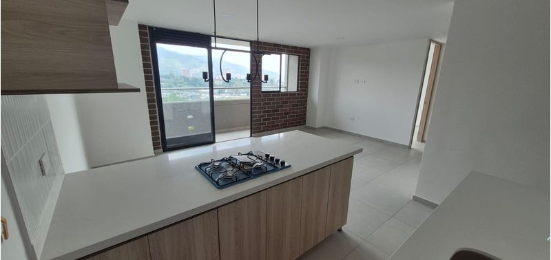 Apartamento en Venta en Sabaneta, Cañaveralejo-0