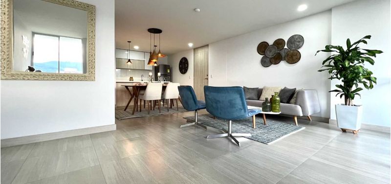 Apartamento en Venta en Sabaneta, El Carmelo-0
