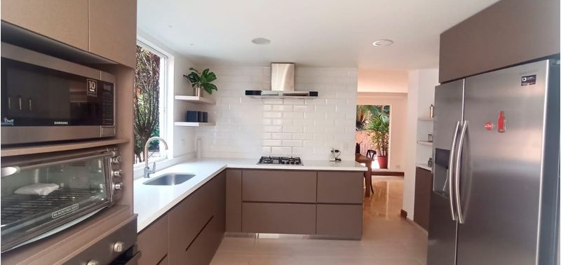 Casa en Venta en Medellín, San Lucas-3