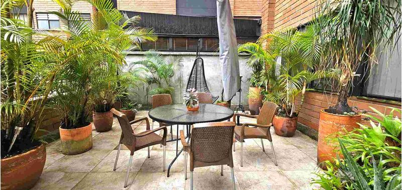Apartamento en Venta en Medellín, El Poblado-16