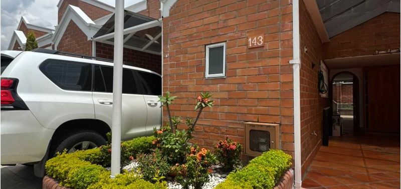 Casa en Venta en Medellín, Belén La Mota