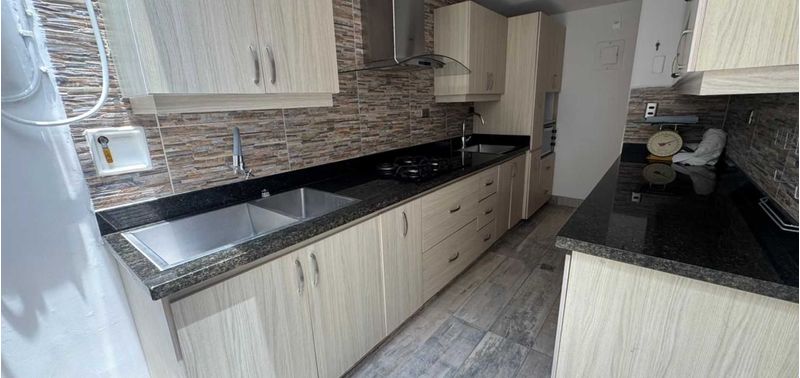 Casa en Venta en Medellín, Belén La Mota-5