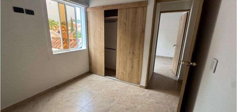 Casa en Venta en Medellín, Belén La Mota-11