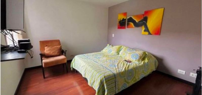Apartamento en Venta en Medellín, Belén Loma de los Bernal-1