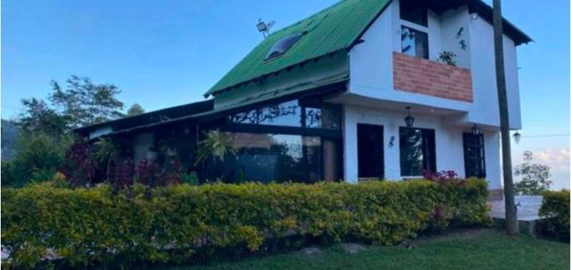 Casa en Venta en Medellín, Búcaros-0