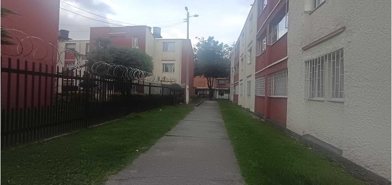 Apartamento en Venta en Bogotá, D.C., Villa Elisa-12