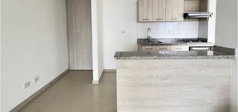 Apartamento en Venta en Medellín, Las Lomas-1