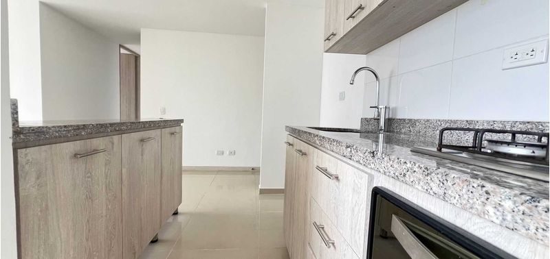 Apartamento en Venta en Medellín, Las Lomas-5