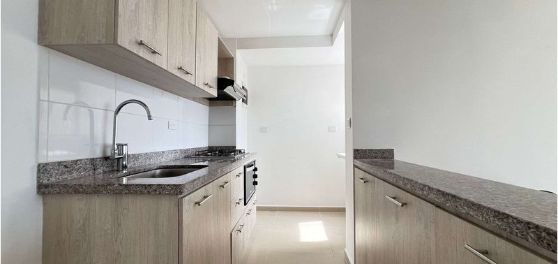 Apartamento en Venta en Medellín, Las Lomas-6