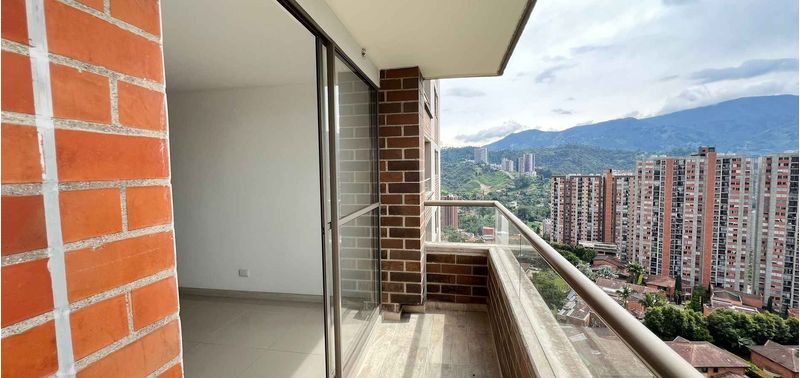 Apartamento en Venta en Medellín, Las Lomas-9
