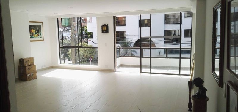 Apartamento en Venta en Medellín, Laureles
