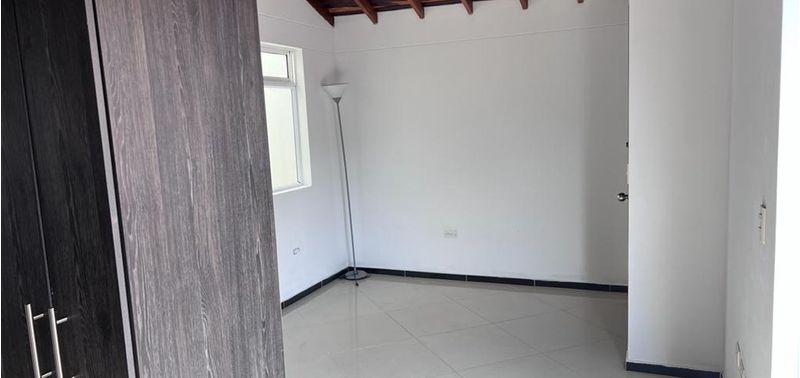 Apartamento en Venta en Sabaneta, Virgen Del Carmen-0
