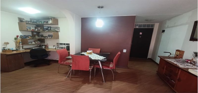 Apartamento en Venta en Bogotá, D.C., Capellanía-0
