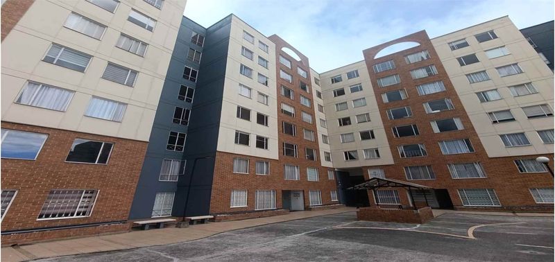 Apartamento en Venta en Bogotá, D.C., Capellanía-18