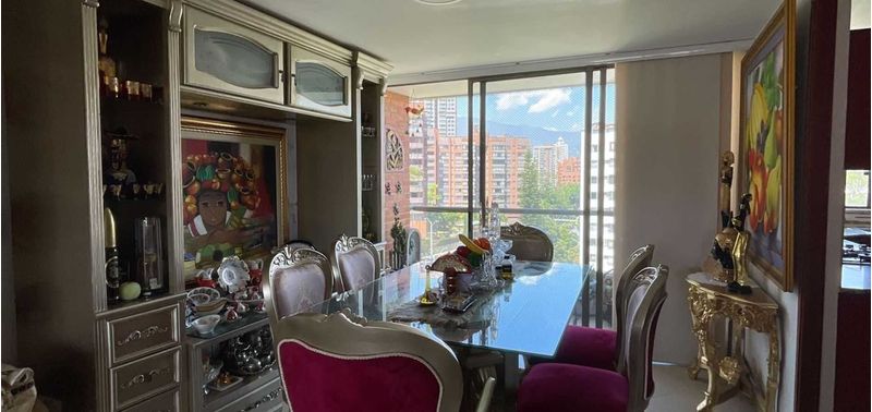 Apartamento en Venta en Medellín, El Poblado-0