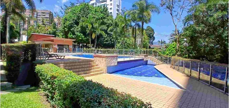 Apartamento en Venta en Medellín, El Poblado-13