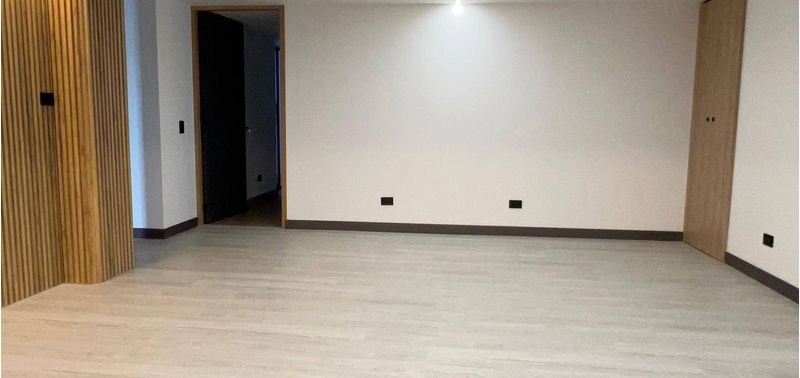 Apartamento en Venta en Medellín, San Joaquín-1