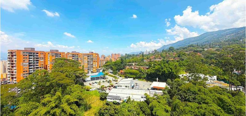 Apartamento en Venta en Envigado, Loma Del Escobero-11