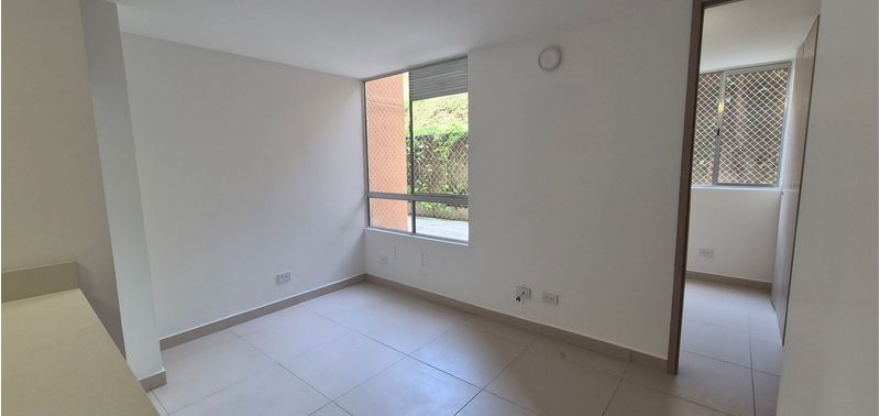 Apartamento en Venta en Medellín, San Antonio de Prado-1
