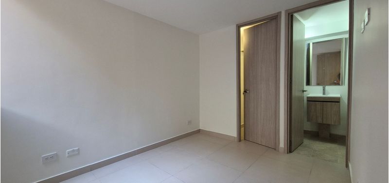 Apartamento en Venta en Medellín, San Antonio de Prado-9