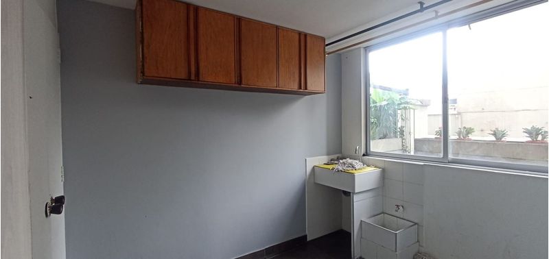 Apartamento en Venta en Medellín, La Candelaria-4
