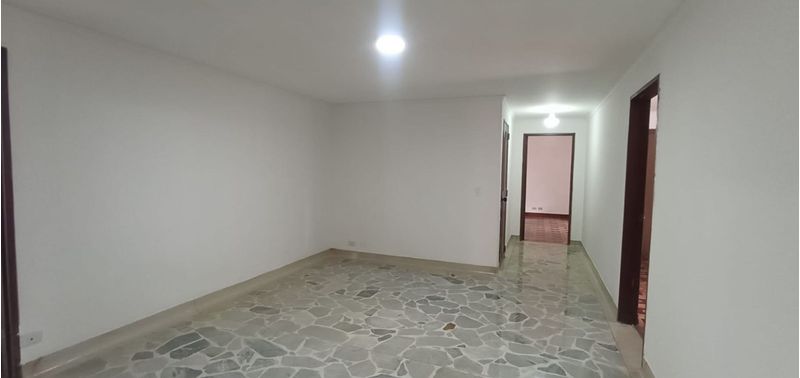 Apartamento en Venta en Medellín, La Candelaria-5