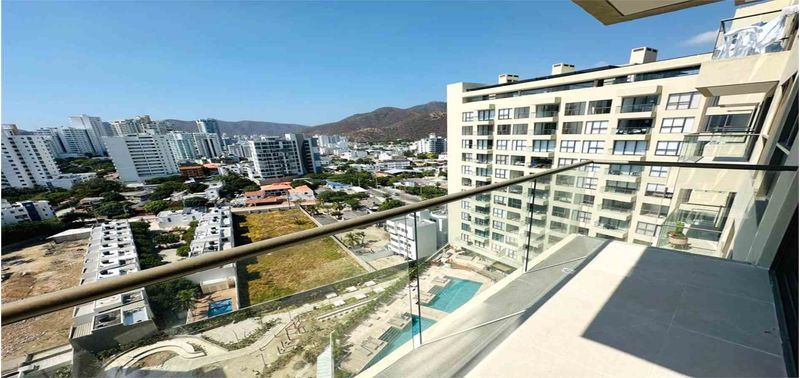 Apartamento en Venta en Santa Marta, Rodadero Sur-1