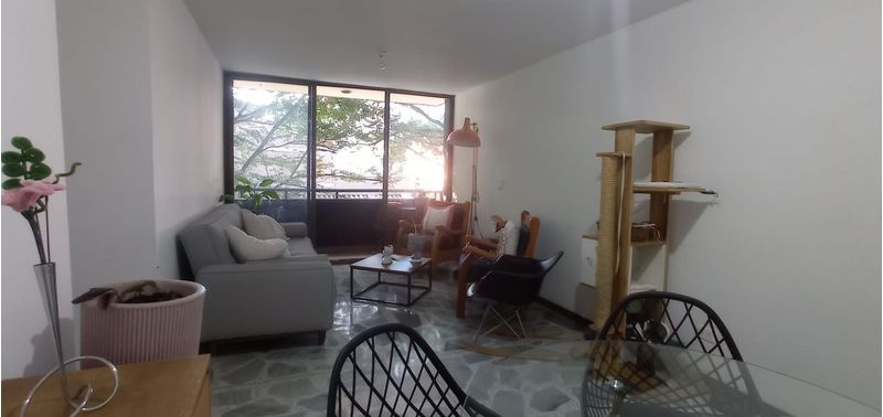 Apartamento en Venta en Medellín, Belén Nogal - Los Almendros-1