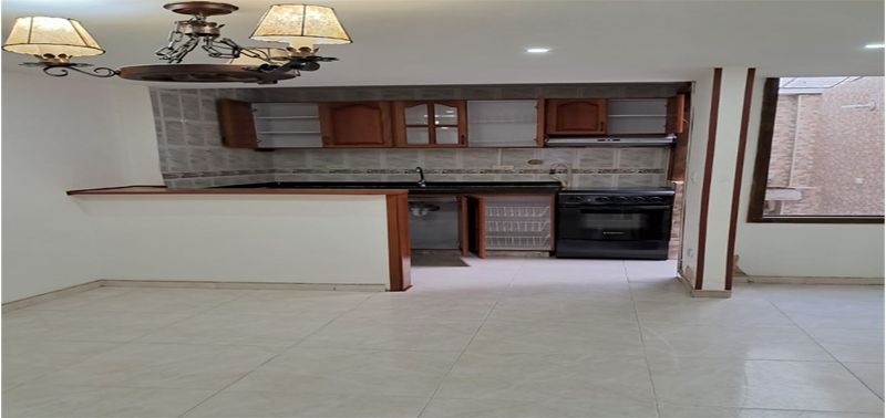 Casa en Venta en Bogotá, D.C., El Mortiño-1