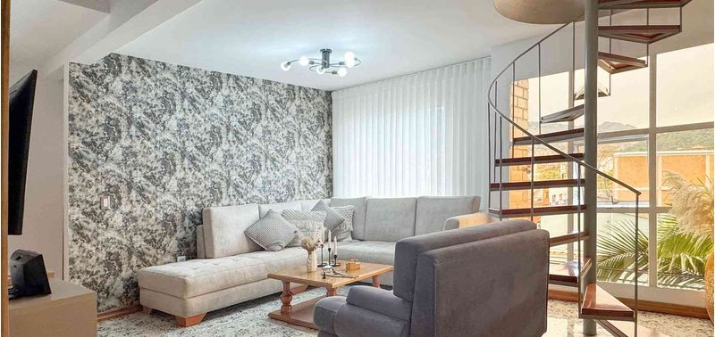 Apartamento en Venta en Medellín, San Joaquín-0