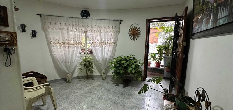 Apartamento en Venta en Medellín, Prado-1