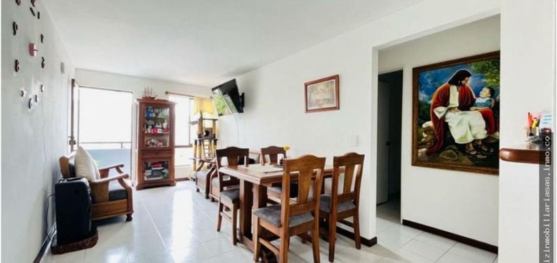 Apartamento en Venta en Medellín, Buenos Aires-1