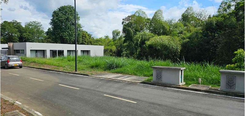 Lote en Venta en Pereira, Cerritos-0