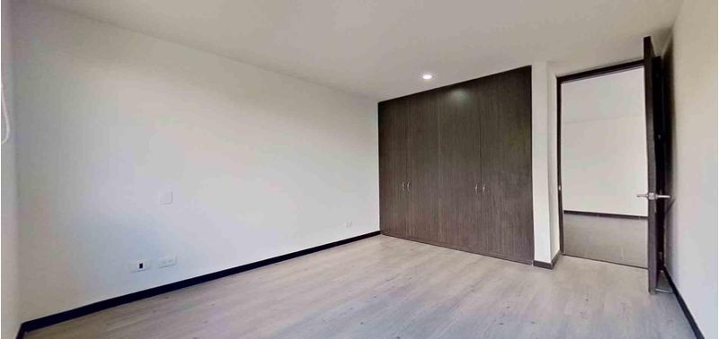 Apartamento en Venta en Bogotá, D.C., la calleja-4