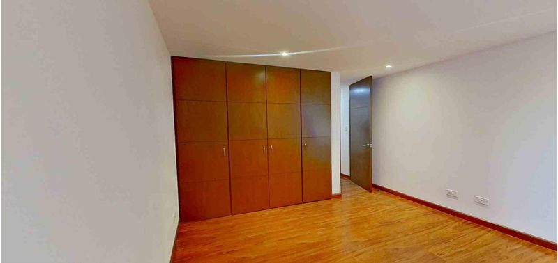 Apartamento en Venta en Bogotá, D.C., Santa Bárbara Central-7