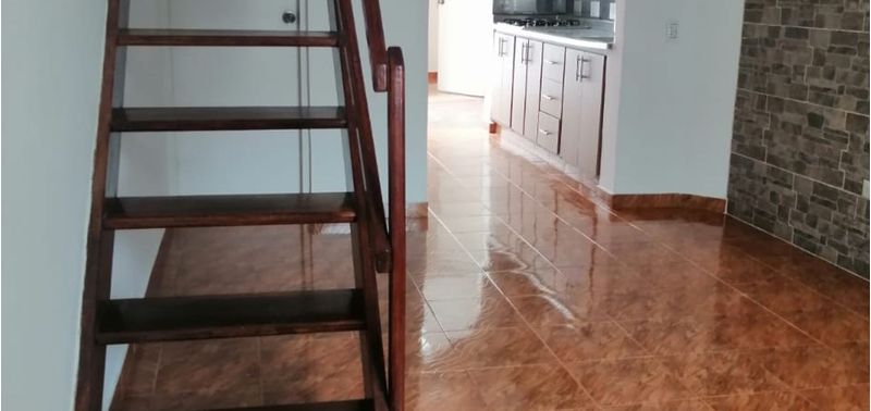 Casa en Venta en Medellín, La Colina-1