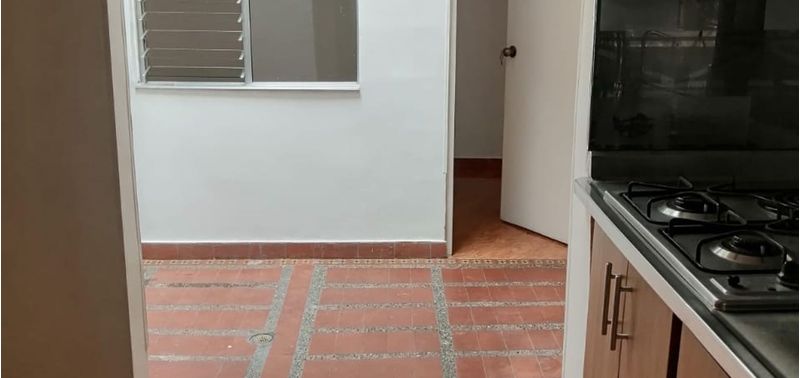 Casa en Venta en Medellín, La Colina-4