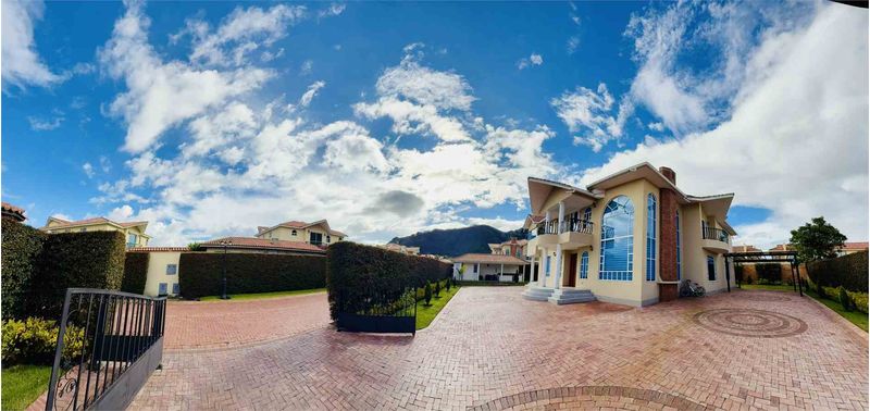Casa en Venta en Cajicá, Chuntame-0