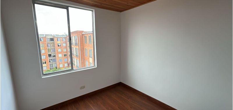 Apartamento en Venta en Bogotá, D.C., Soacha-1