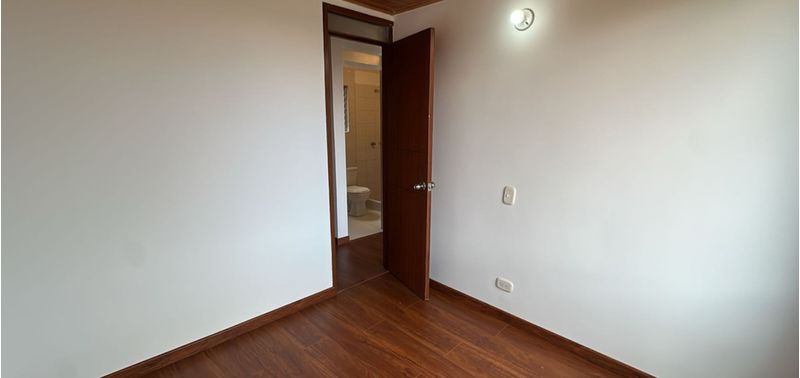 Apartamento en Venta en Bogotá, D.C., Soacha-2