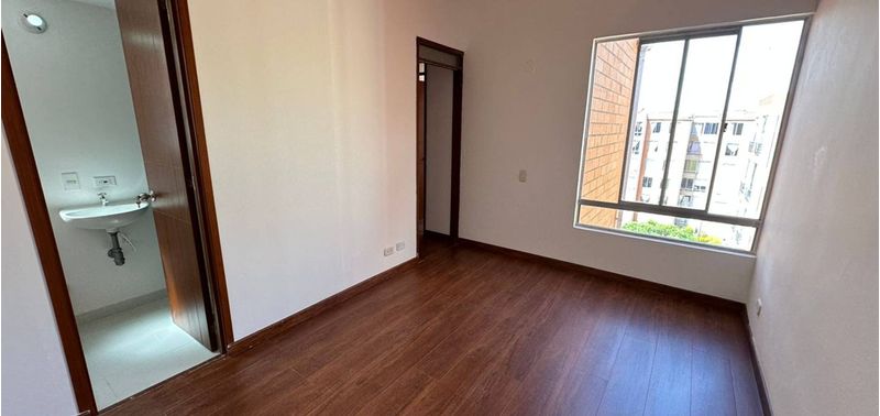 Apartamento en Venta en Bogotá, D.C., Soacha-9