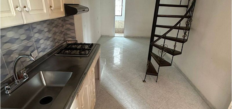 Apartamento en Venta en Medellín, Buenos Aires-1