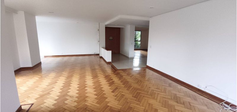 Apartamento en Venta en Medellín, El Poblado-6