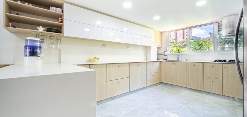 Casa en Venta en Envigado, Las Antillas-1