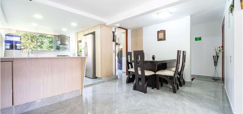 Casa en Venta en Envigado, Las Antillas-2