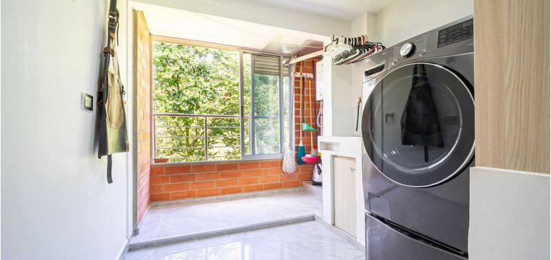 Casa en Venta en Envigado, Las Antillas-3