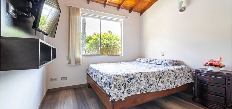 Casa en Venta en Envigado, Las Antillas-12