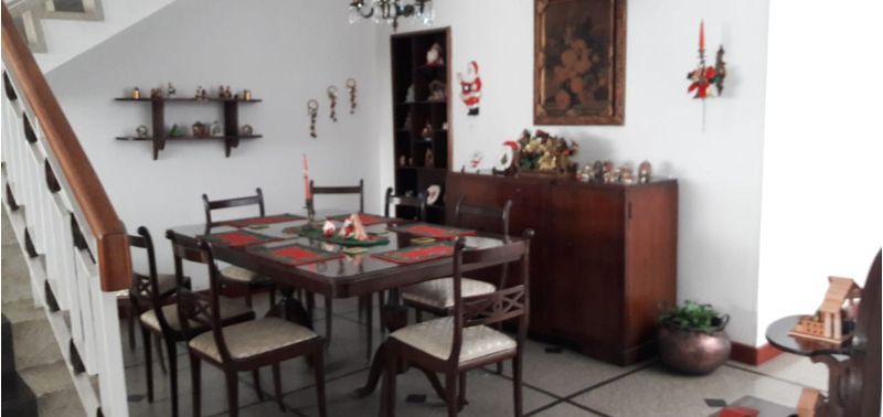 Casa en Venta en Medellín, Los Rosales