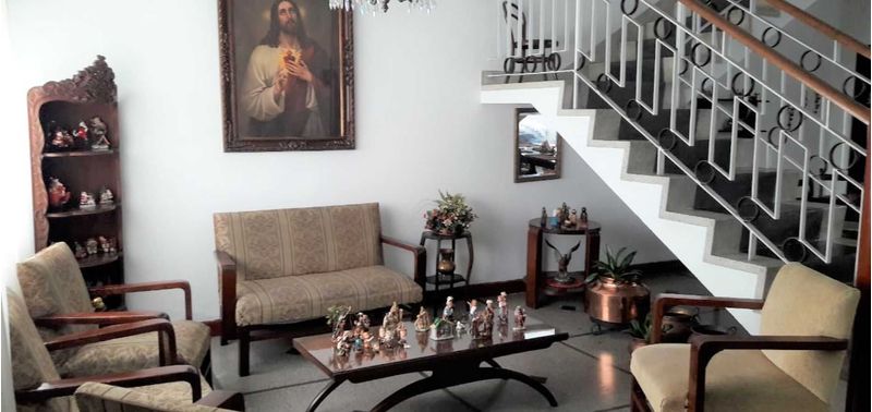 Casa en Venta en Medellín, Los Rosales-0