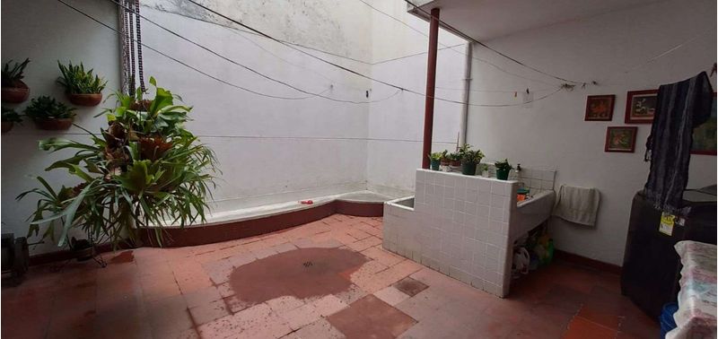 Casa en Venta en Medellín, Los Rosales-1